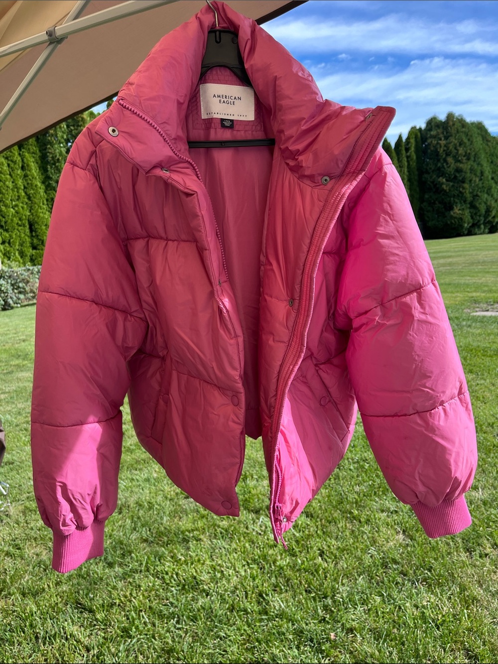 American Eagle Outfitters Hot Pink Puffer Coat Sz L